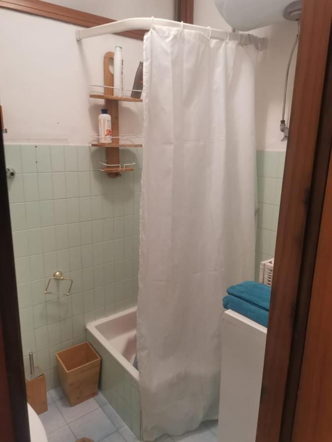 Monovano Elllen Grado Exteriör bild